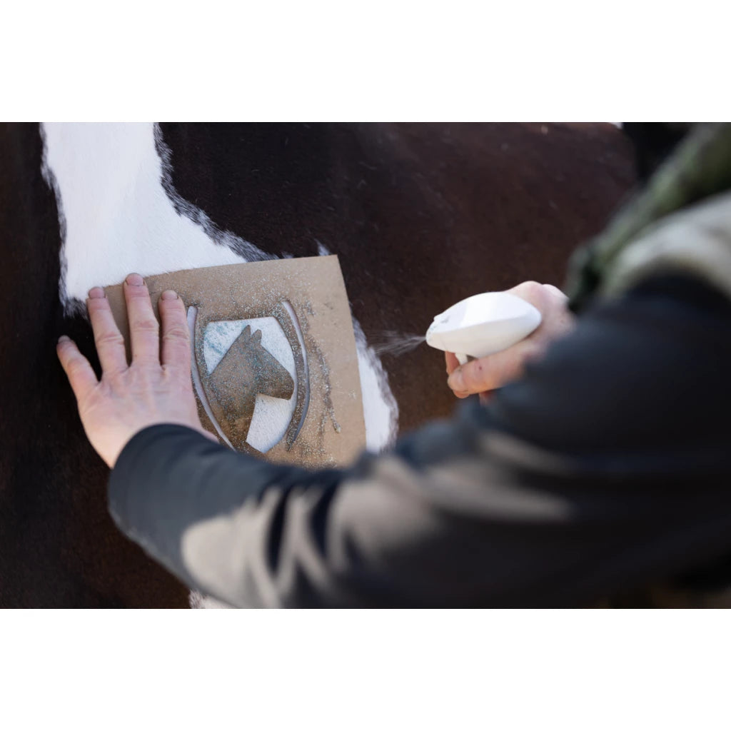 Excellence Horse Hi Gloss Glitter Spray 250ML