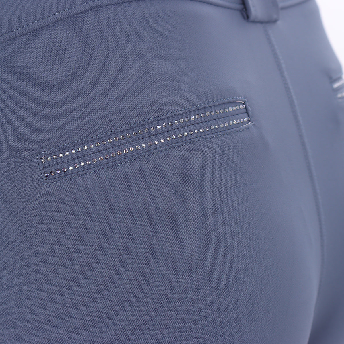 Penelope Rijbroek Rocky Stone Kniegrip