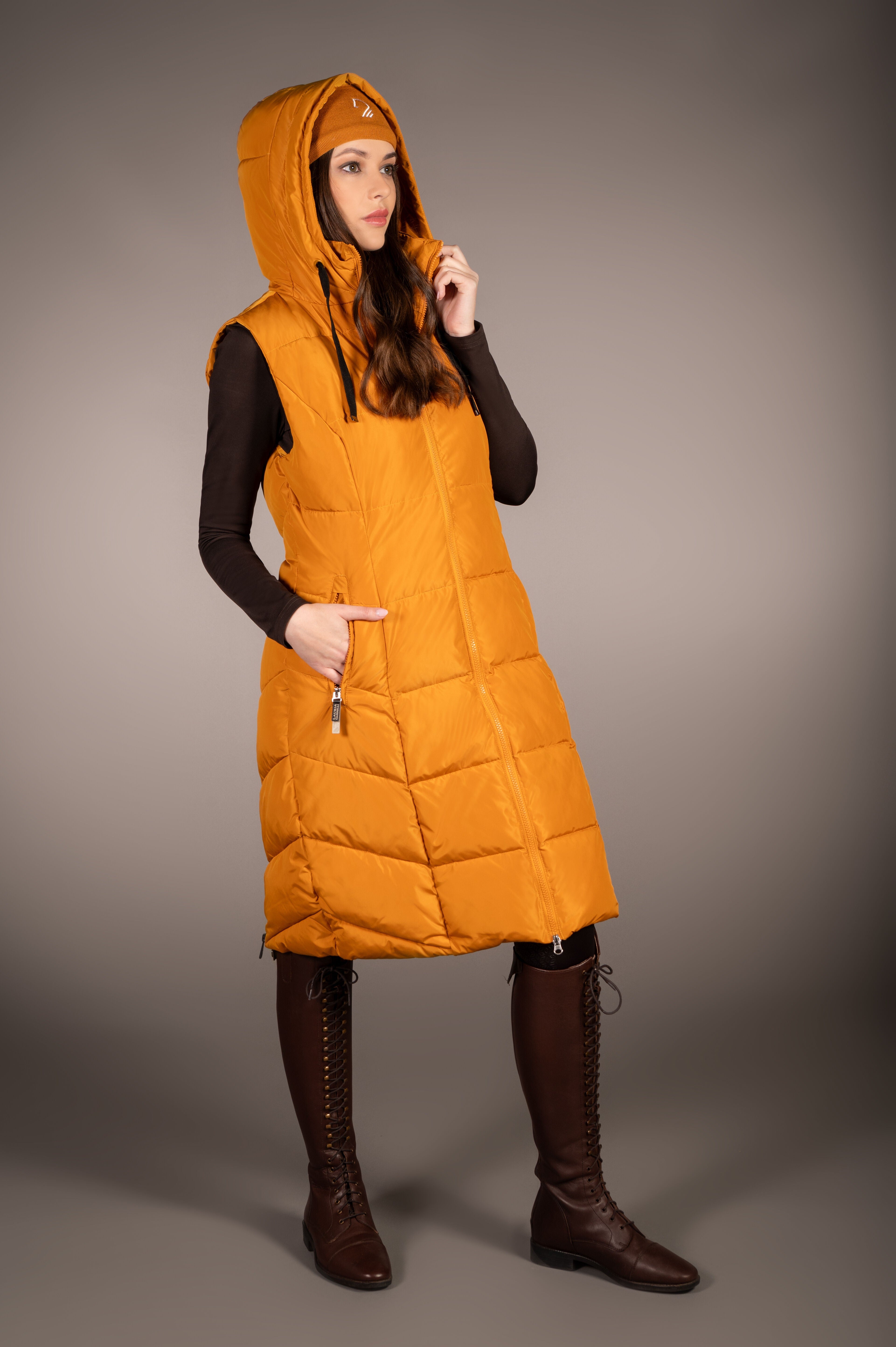 HKM Laura Garelli Lange Bodywarmer Arezzo AW'25