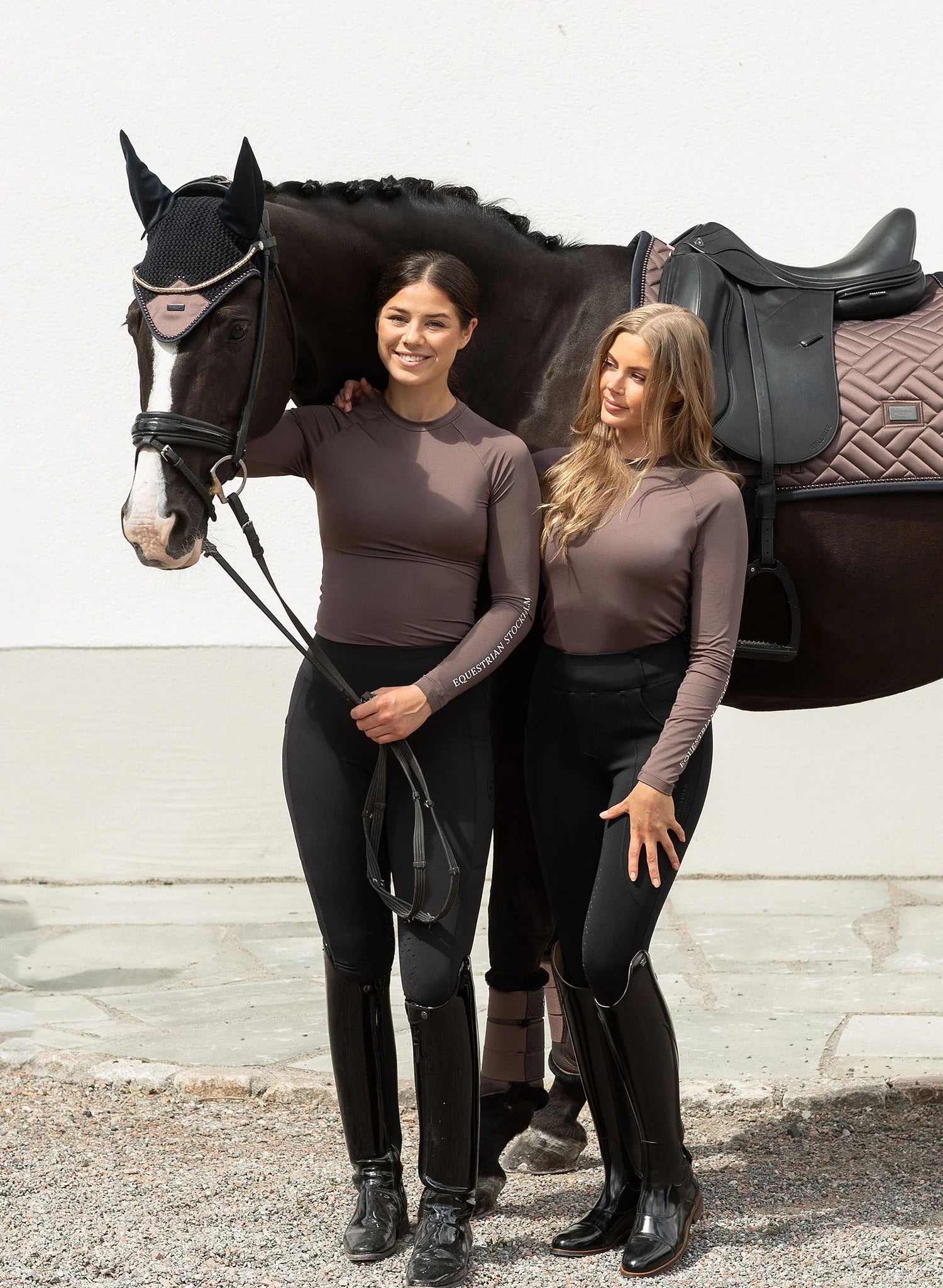 Equestrian Stockholm Modern Oornetje RIDE AGAINST CANCER!