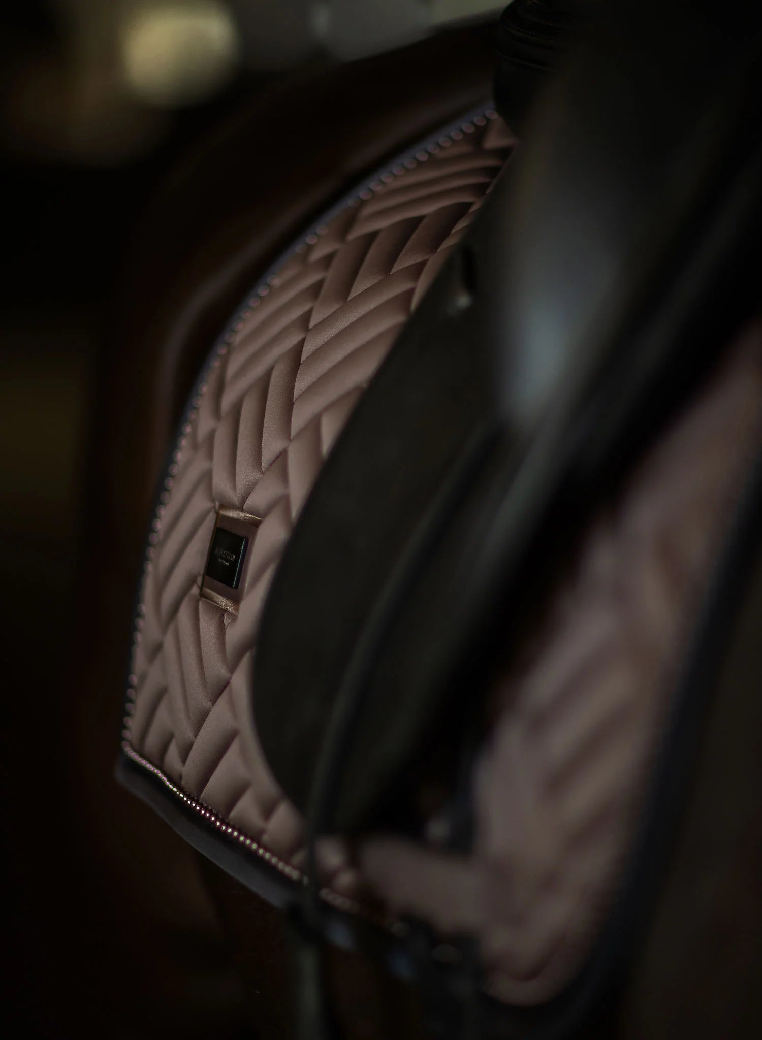 Equestrian Stockholm Dressuurdekje RIDE AGAINST CANCER!