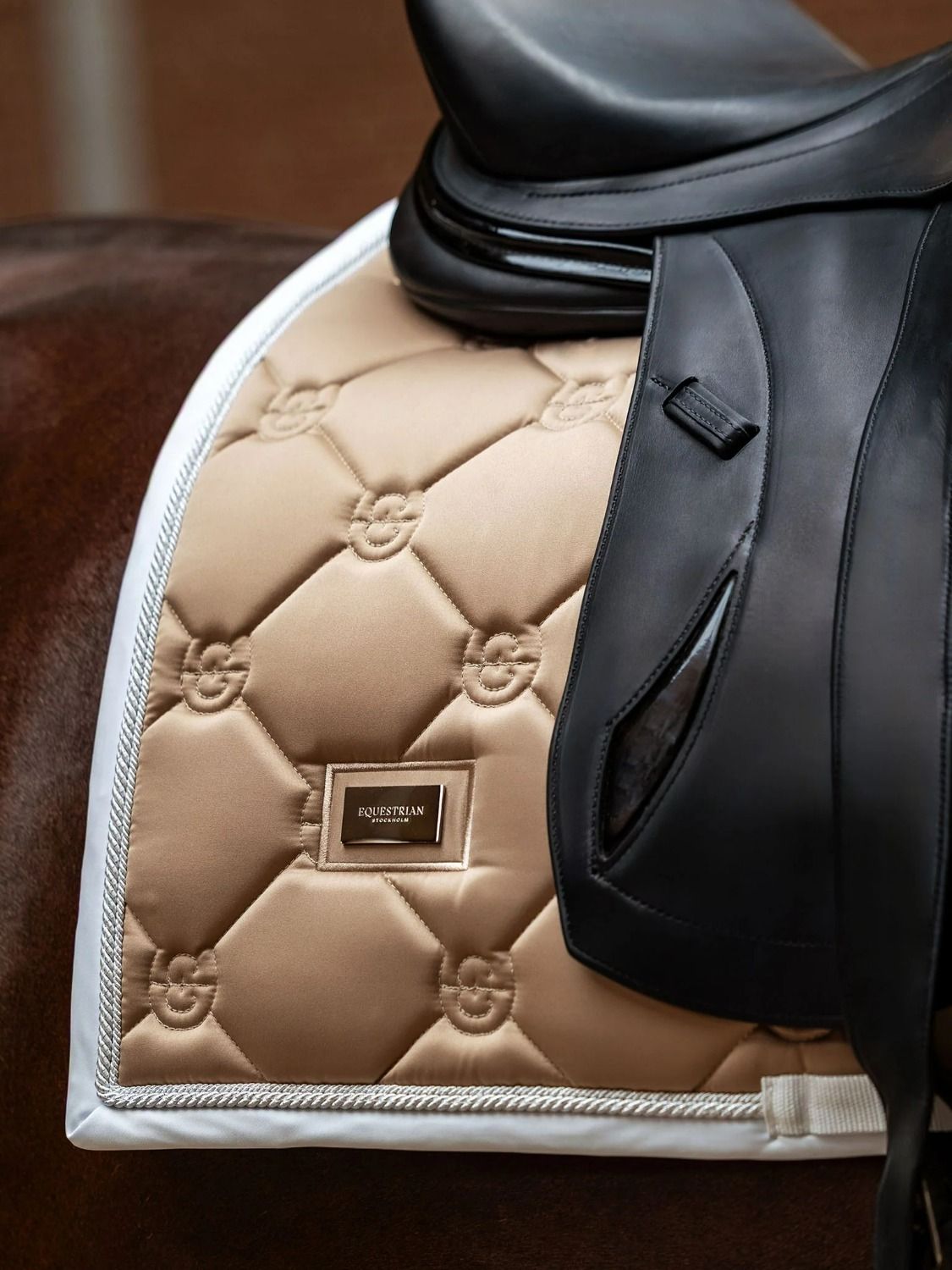 Equestrian Stockholm Dressage Saddle Pad Sand-White